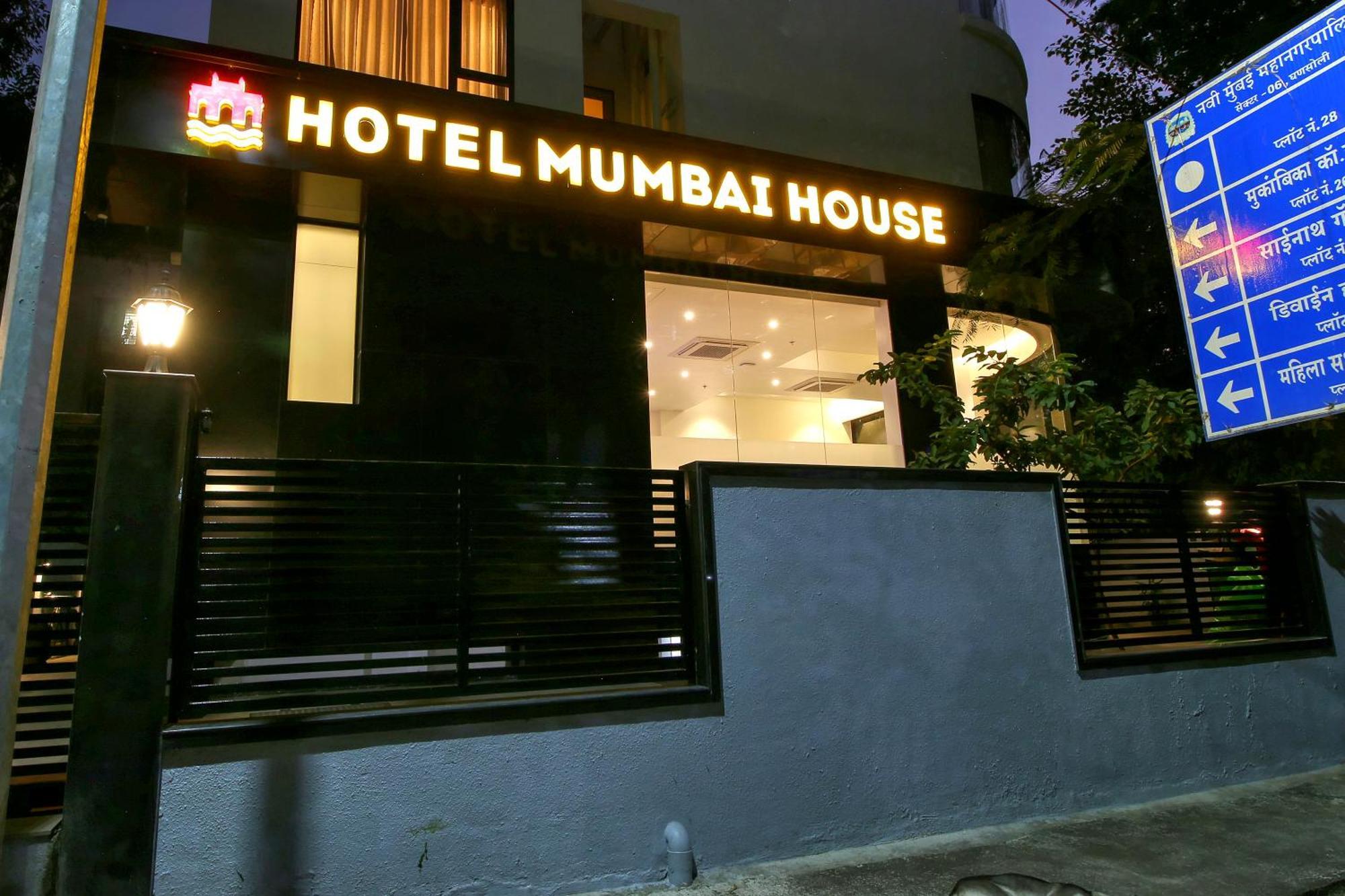 Hotel Mumbai House Ghansoli, ナビムンバイ エクステリア 写真