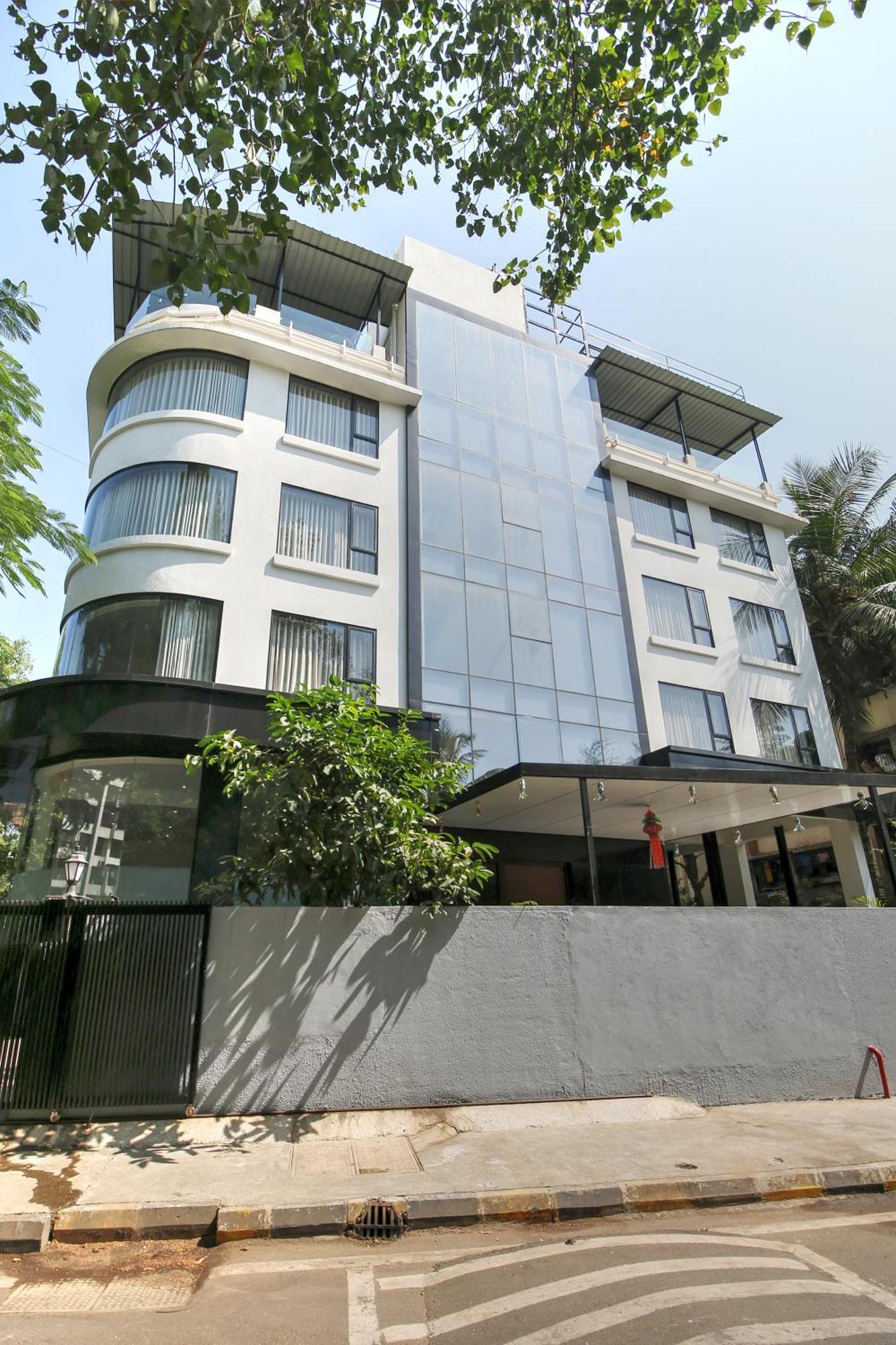 Hotel Mumbai House Ghansoli, ナビムンバイ エクステリア 写真